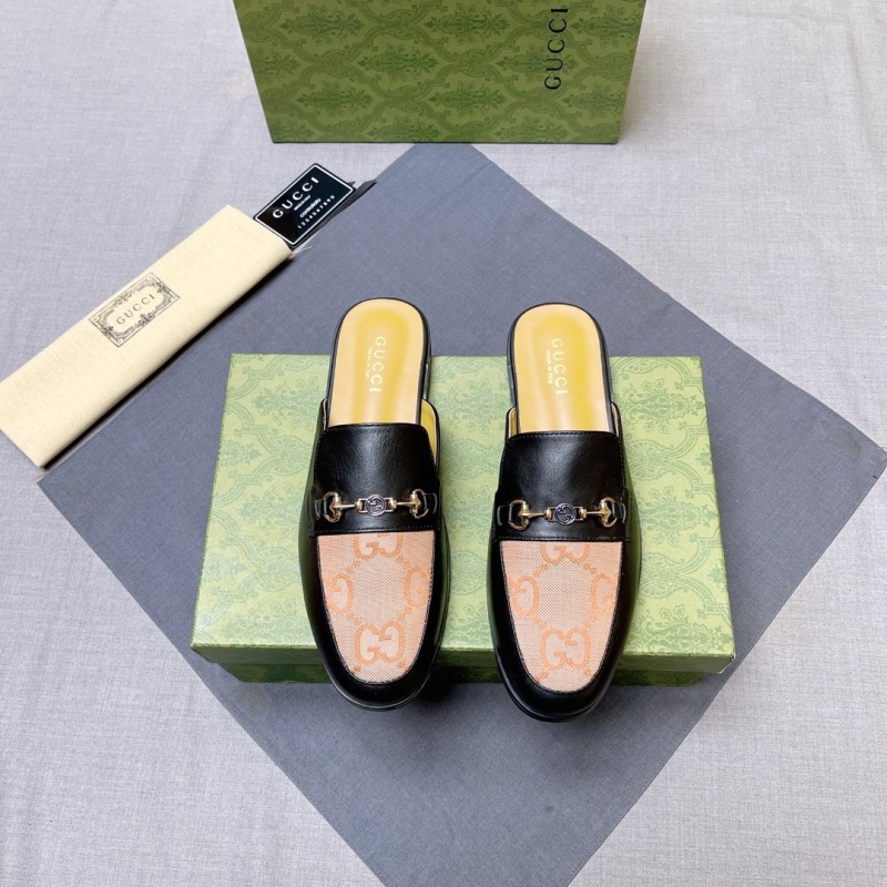 G*u*i slippers